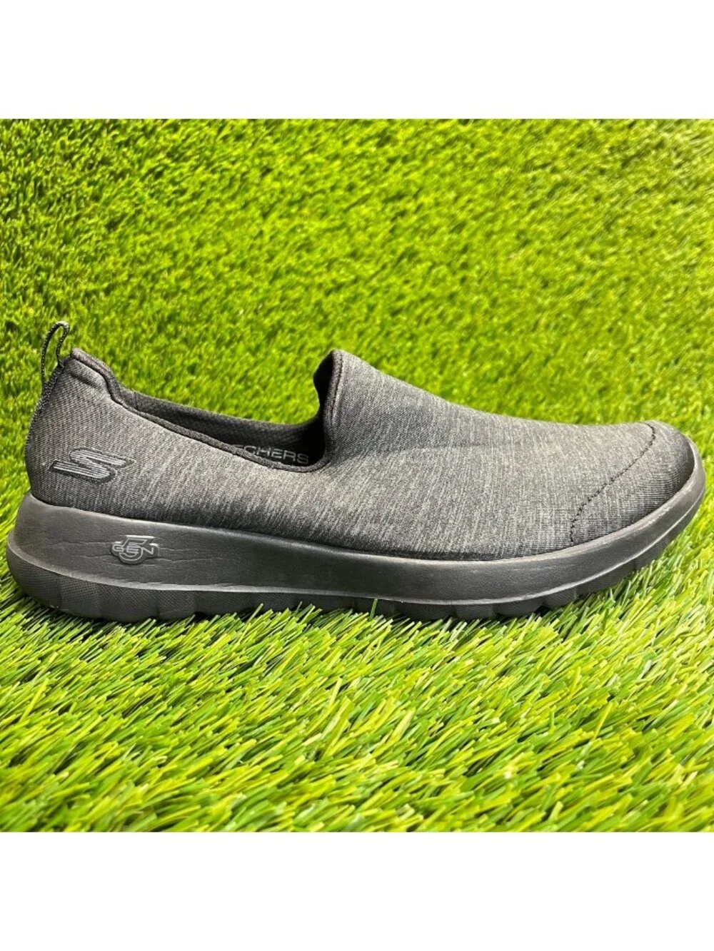Skechers Go Walk Joy Womens Size 7 Black Athletic Walking Slip On Shoes Sneakers